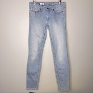 #204 Gap 1969 Always Skinny Tall Light Wash Jeans